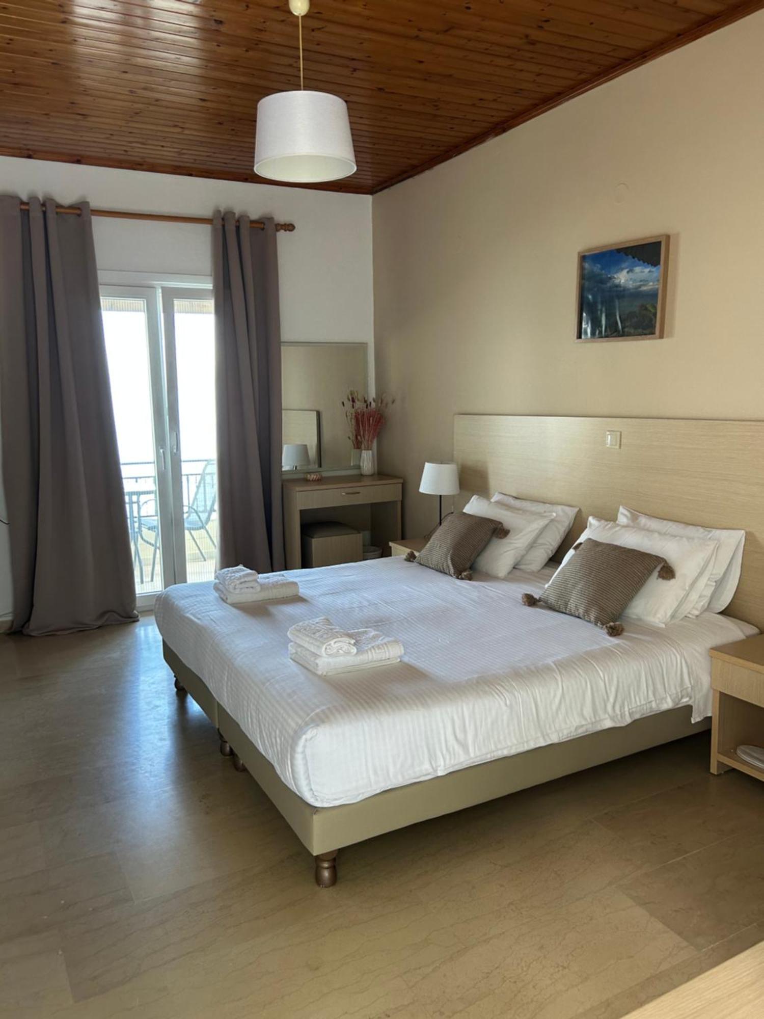 Akrogiali Rooms بوكاري المظهر الخارجي الصورة